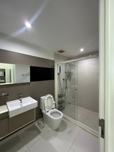 เดอะ รูม สาทร - ตากสิน / The Room Sathorn - Taksin-12