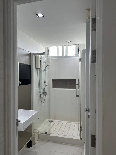 เดอะ รูม สาทร - ตากสิน / The Room Sathorn - Taksin-11