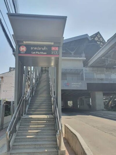 ลุมพินี คอนโดทาวน์ รามอินทรา - ลาดปลาเค้า / Lumpini Condo Town Ramindra - Lat Pla Khao-10