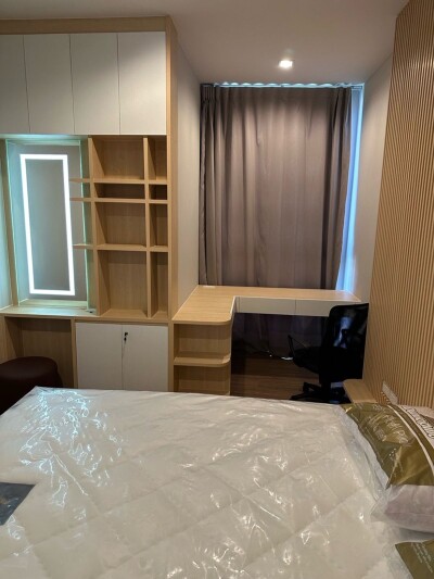 คิว ประสานมิตร / Q Prasarnmit-2