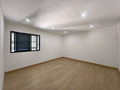 🚛 โกดัง + ออฟฟิศให้เช่า 📍 ซอยอ่อนนุช 39 / ศรีนครินทร์ 24