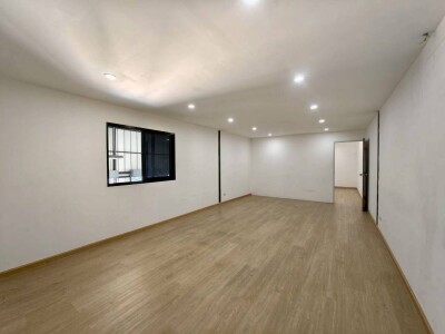 🚛 โกดัง + ออฟฟิศให้เช่า 📍 ซอยอ่อนนุช 39 / ศรีนครินทร์ 24