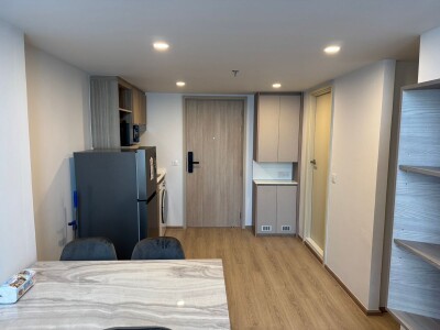 ไลฟ์ พระราม 4 - อโศก / Life Rama 4 - Asoke