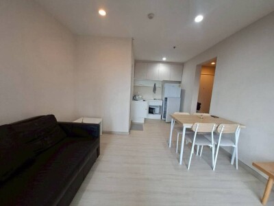 พลัมคอนโด เซ็นทรัล สเตชั่น / Plum Condo Central Station