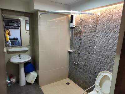 สิริ ศรีลาซาล / SIRI Sri-Lasalle-10