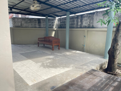 ดิเอมเมอรัล การ์เด้น & สปอร์ตคลับ / The Emerald Garden & Sport Club