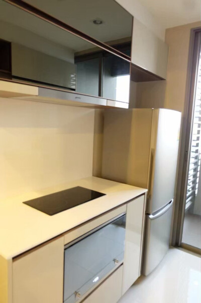 เดอะรูม พระราม 4 / The Room Rama 4-8