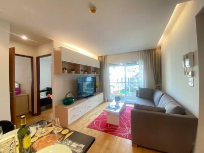 เรสซิเดนซ์ 52 / Residence 52-1