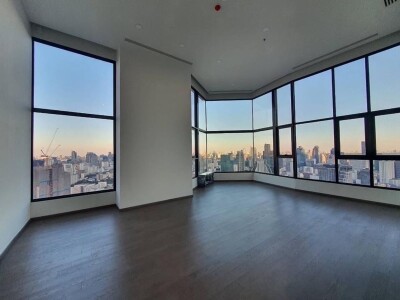 พาร์ค ออริจิ้น จุฬา - สามย่าน / Types 170 ตร.ม.  3 ห้องนอน 4 ห้องน้ำ