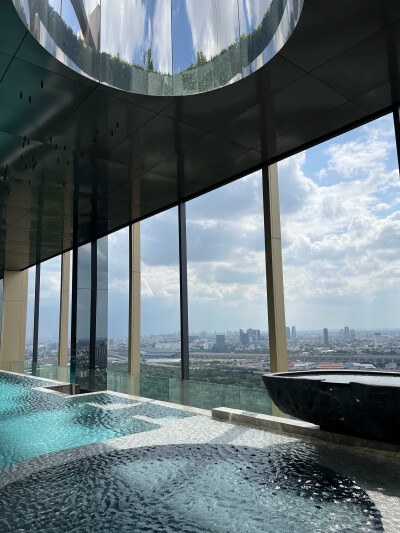 เดอะ เครสท์ พาร์ค เรสซิเดนซ์ / The Crest Park Residences