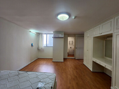 ไท ปิง ทาวเวอร์ / Tai Ping Towers