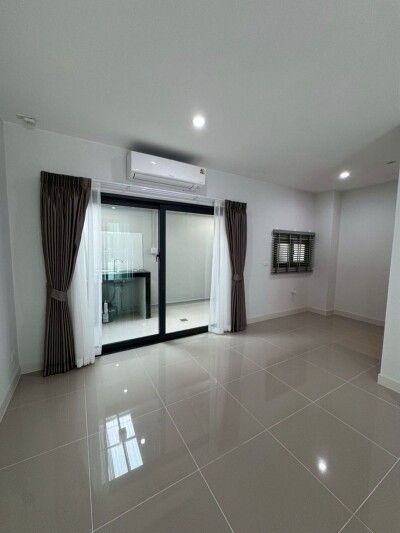 บ้านกลางเมือง นอร์ธ ราชพฤกษ์ / Baan Klang Mueng North Ratchapruek