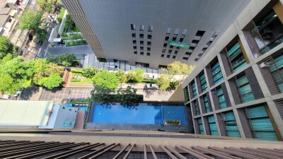 โนเบิล รีไฟน์ / Noble Refine