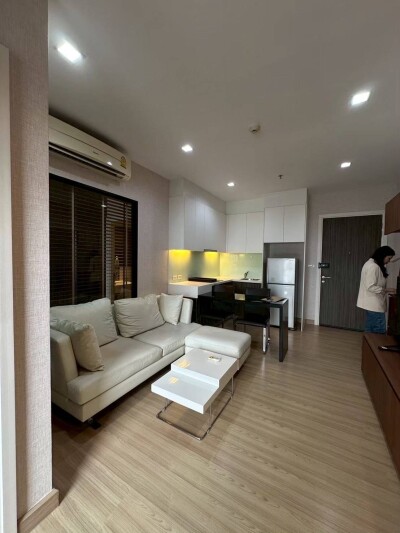 เออร์บาโน่ แอบโซลูท สาทร - ตากสิน / Urbano Absolute Sathon - Taksin