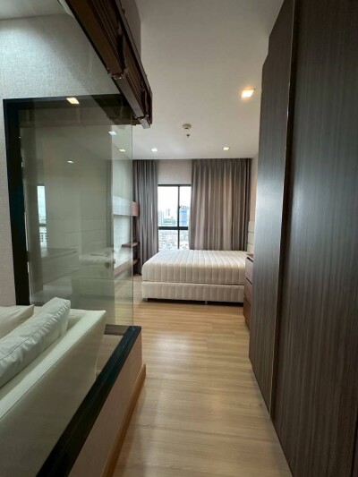 เออร์บาโน่ แอบโซลูท สาทร - ตากสิน / Urbano Absolute Sathon - Taksin