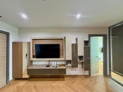 เดอะ รูม เจริญกรุง 30 / The Room Charoenkrung 30