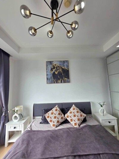 ทรู ทองหล่อ / Thru Thonglor