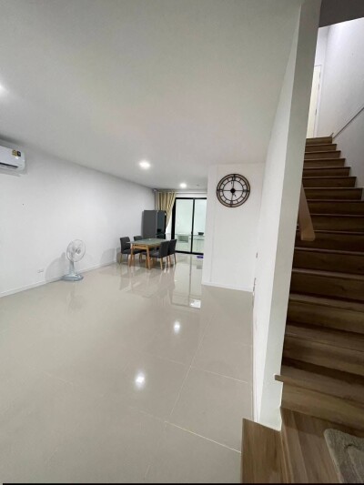 พฤกษาวิลล์ 76 บางนา - วงแหวน