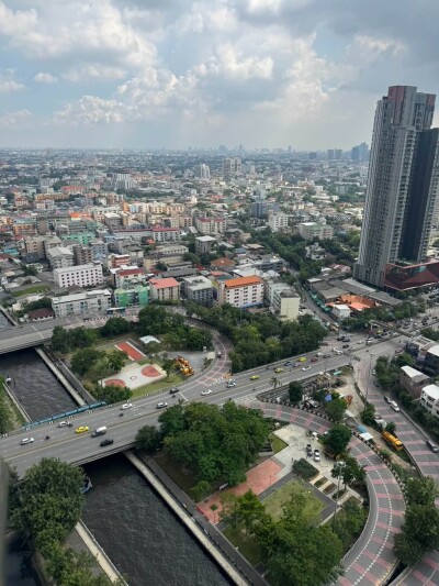 ศุภาลัยปาร์ค เอกมัย - ทองหล่อ / Supalai Park Ekkamai - Thonglor