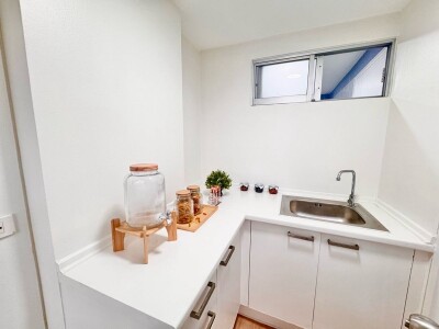 ลุมพินีเซ็นเตอร์ นวมินทร์ (แฮปปี้แลนด์ เฟส 5) / 🌟 1 ห้องนอน 1 ห้องน้ำ 1 ห้องครัว