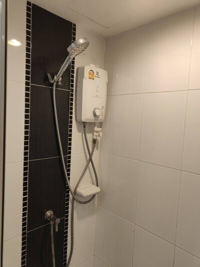 เดอะ ราฟเฟิล คอนโดมิเนียม / The Raffles Condominium
