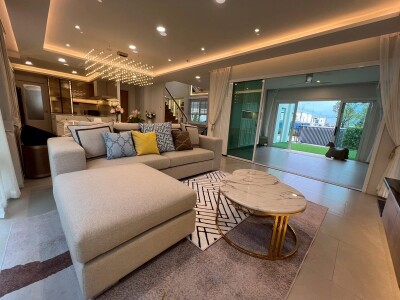 มัณฑนา100+ บางขุนเทียน ชายทะเล / Mantana 100+ Bangkhunthian Chaithalae