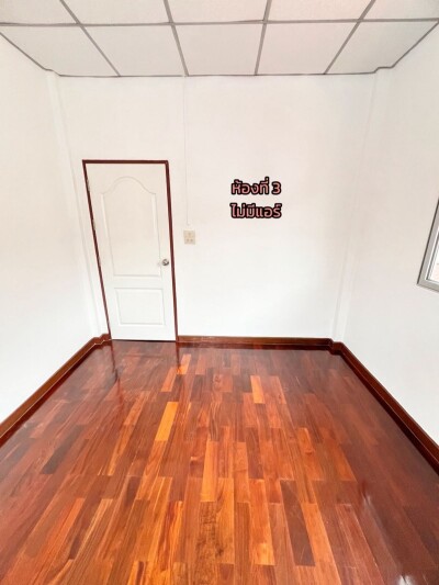 บ้านเดี่ยวเพชรเกษม 69 หนองแขม ทวีทอง 3 / ✨ 3 ห้องนอน 2 ห้องน้ำ จอดรถ 1 คัน