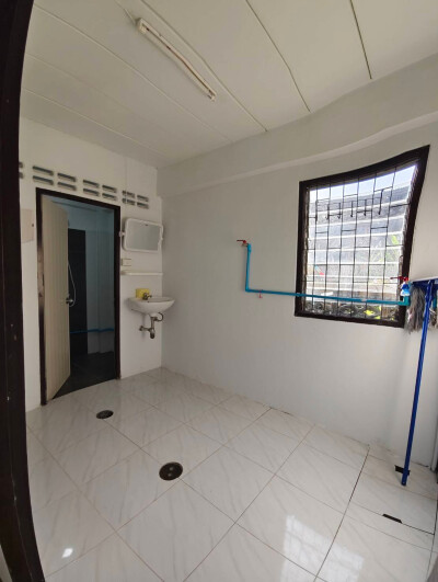 อัพเดทล่าสุด 6/12/2568 : 🏡 ให้เช่า อาคารพาณิชย์ หลังหัวมุม ซอยเทพารักษ์ 78 (โกสิน)