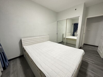 เอ สเปซ ไฮด์อเวย์ อโศก - รัชดา / - ขนาด 54 ตรม. วิวสระว่ายน้ำ-3