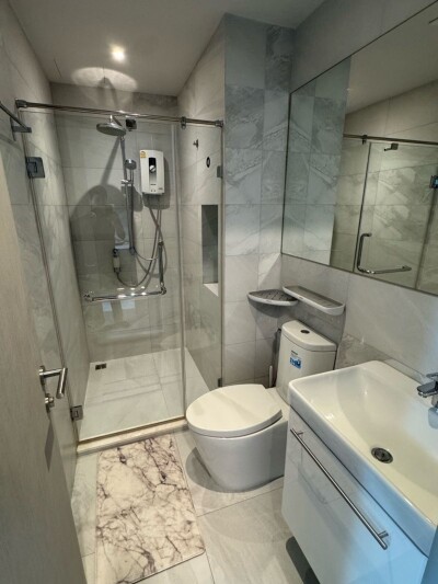 ริธึ่ม เอกมัย / RHYTHM Ekkamai