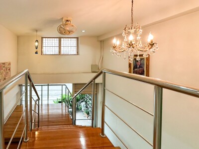 ให้เช่าอาคารพาณิชย์ 2 ชั้น รีโนเวทใหม่ เหมาะทำออฟฟิศ คาเฟ่ หรือสตูดิโอออนไลน์-17