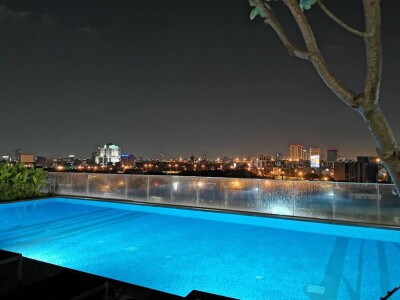 ริชพาร์ค แอท ทริปเปิ้ล สเตชั่น / 🛏 1 ห้องนอน 📐 ขนาด 35 ตร.ม. 🏞 ชั้นสระว่ายน้ำ | ทิศเหนือ | วิวสระว่ายน้ำ-13