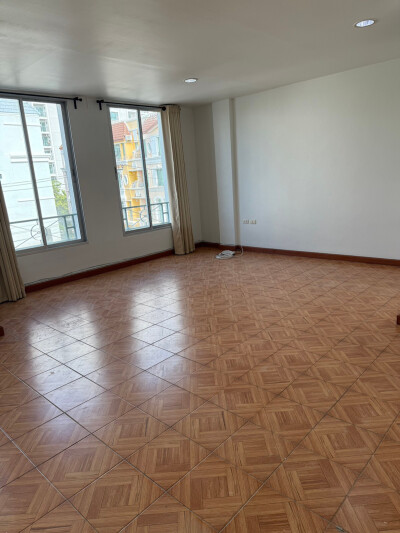 บ้านกลางเมือง บริติช ทาวน์ ศรีนครินทร์-9