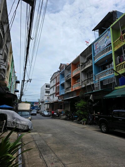 🏢✨ ให้เช่า! อาคารพาณิชย์ 4 ชั้น 📍 ทำเลทอง ย่านมีนบุรี – ซอยนิมิตรใหม่ 3/1