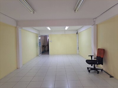 🏢 ให้เช่าอาคารพาณิชย์ 4 ชั้น | พหลโยธิน 37/1 (ห่างถนนใหญ่เพียง 50 ม.)