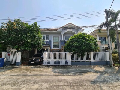 พฤกษาวิลเลจ 6 / 4 ห้องนอน บน 3 ล่าง 1(ทำเสริม) มี 2 ห้องน้ำ