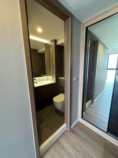 อัปเดตล่าสุด 13/5/2568 : ไซมิส พระราม 9 (แลนด์มาร์ค @MRTA Station) / ห้องขนาด 70 ตรม. ชั้น 18 อาคาร C-21