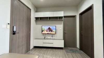 เดอะ ไลน์ วงศ์สว่าง / 1 ห้องน้ำ  1 ห้องครัว  ขนาด 32 ตรม.