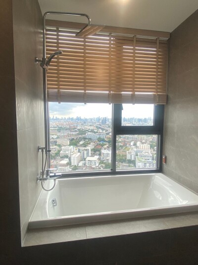 สกายไรส์ อเวนิว สุขุมวิท 64 / SKYRISE Avenue Sukhumvit 64