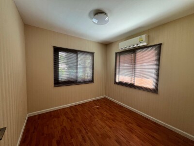 อัพเดทล่าสุด 25/10/2568 : พฤกษ์ลดา วงแหวน - รัตนาธิเบศร์