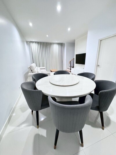 บ้านกลางเมือง พระราม 9 - กรุงเทพกรีฑา