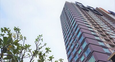 ทรู ทองหล่อ / Thru Thonglor