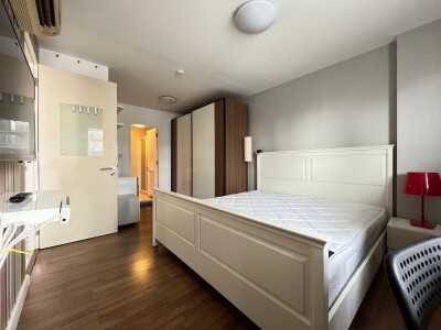 เดอะ โคลเวอร์ ทองหล่อ / The Clover Thonglor