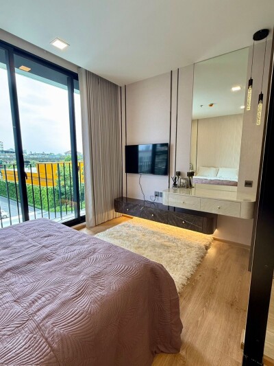 โนเบิล อราวน์ อารีย์ / Noble Around Ari-3