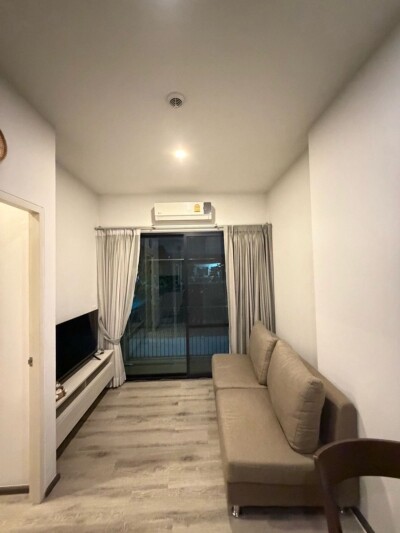 โดว์เช่ อุดมสุข / Dolce Udomsuk-1