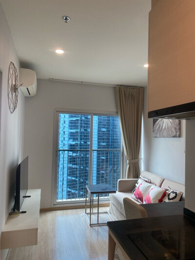 โนเบิล รีวอลฟ์ รัชดา 2 / Noble Revolve Ratchada 2