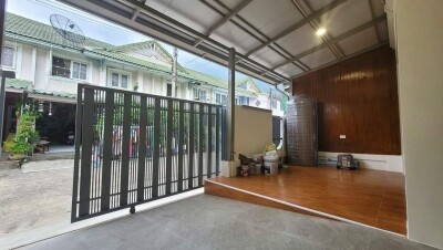 บ้านพฤกษา 12/1 รังสิต คลอง 3 / 18 ตรว., 3 ห้องนอน, 2 ห้องน้ำ, ห้องครัวใหญ่+มินิบาร์ สไตล์วินเทจ