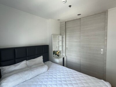 ลุมพินี เพลส ศรีนครินทร์ - หัวหมาก สเตชั่น / Lumpini Place Srinakarin - Huamak Station