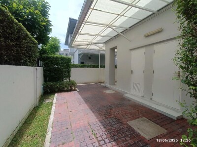 มัณฑนา 2 บางนา กม.7 / เนื้อที่บ้าน 124 ตร.วา เนื้อที่ใช้สอย 335 ตร.เมตร