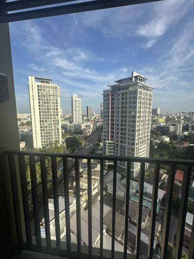 เมทริส ลาดพร้าว / 📍 ชั้น 16 | ขนาด 30 ตร.ม. 🛏 1 ห้องนอน | 🚿 1 ห้องน้ำ